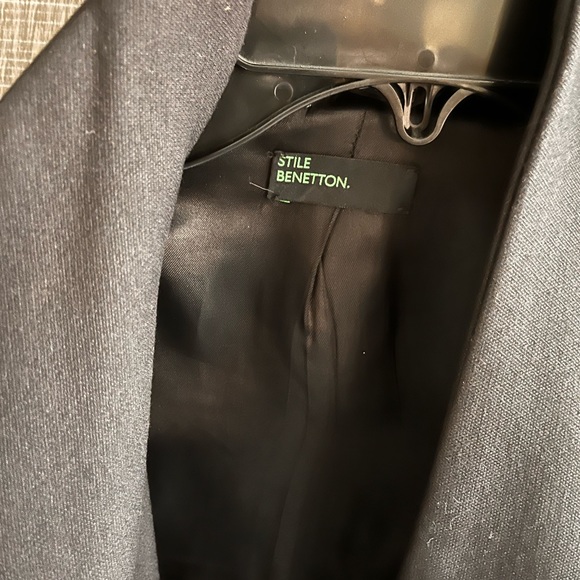 Coat - Picture 5 of 5